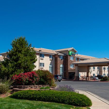 Holiday Inn Express Hotel & Suites Farmington By Ihg Eksteriør bilde