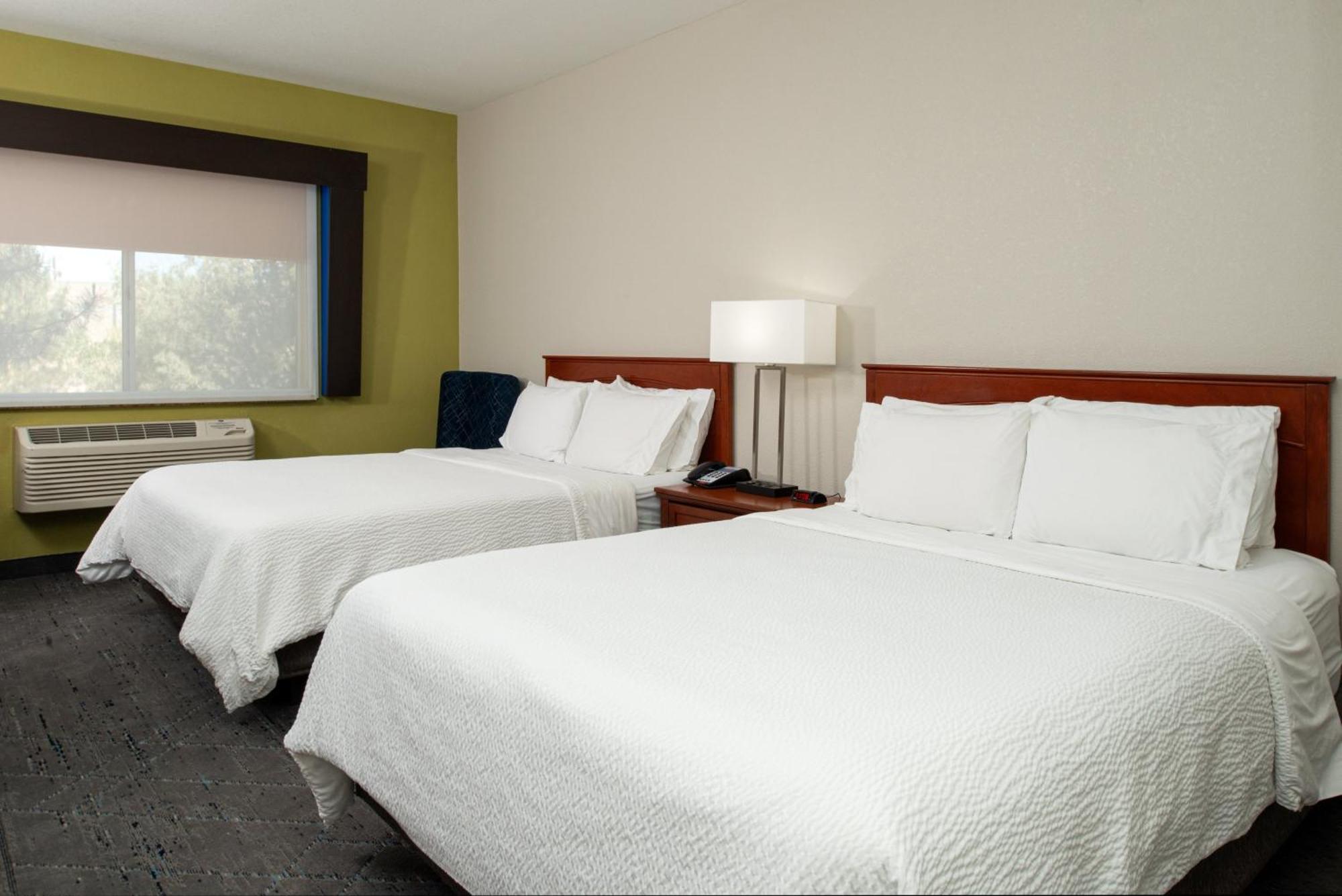 Holiday Inn Express Hotel & Suites Farmington By Ihg Eksteriør bilde