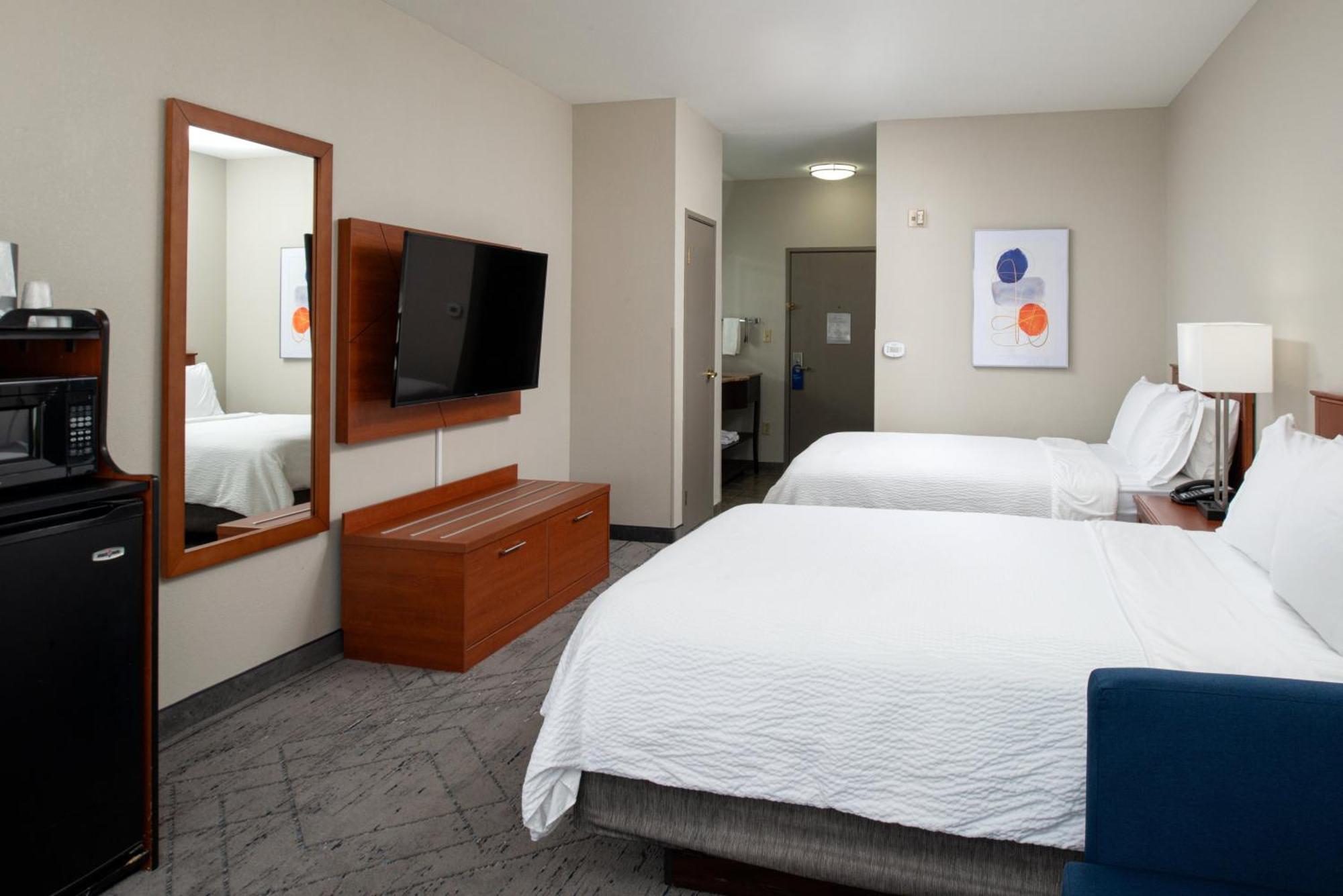 Holiday Inn Express Hotel & Suites Farmington By Ihg Eksteriør bilde