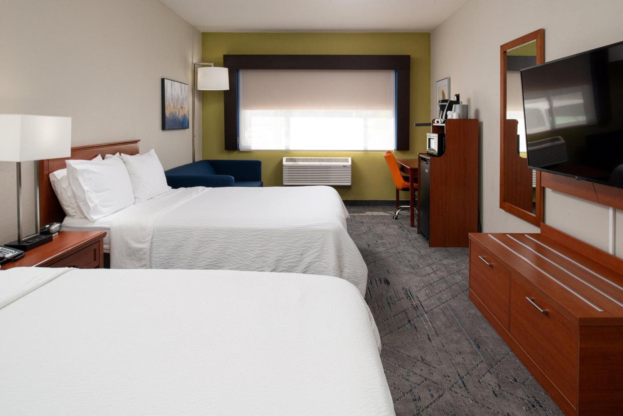 Holiday Inn Express Hotel & Suites Farmington By Ihg Eksteriør bilde