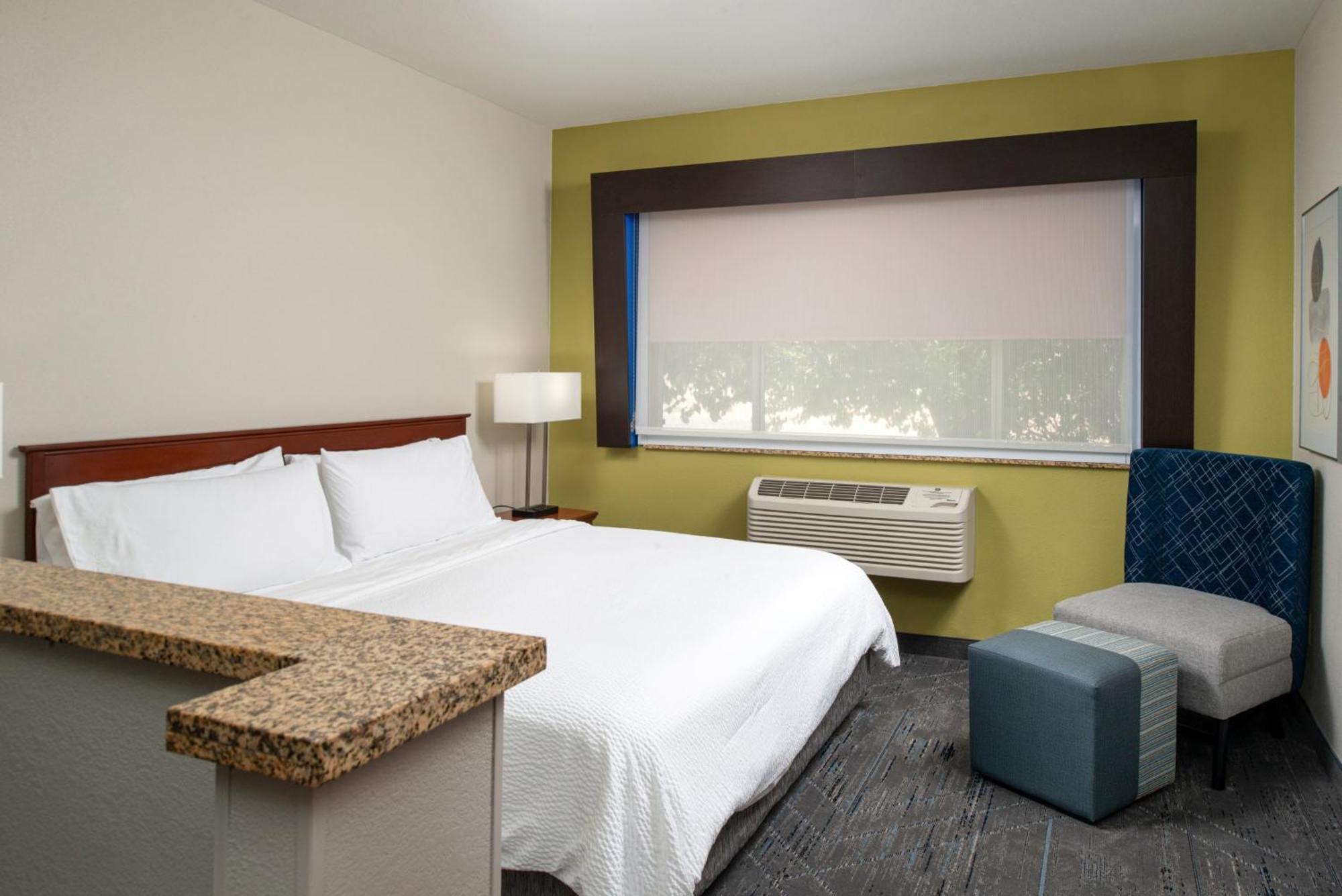 Holiday Inn Express Hotel & Suites Farmington By Ihg Eksteriør bilde