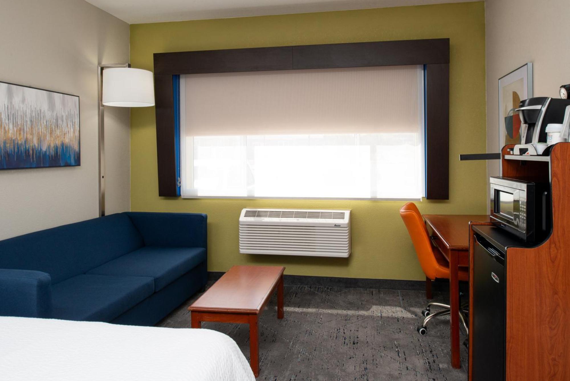 Holiday Inn Express Hotel & Suites Farmington By Ihg Eksteriør bilde