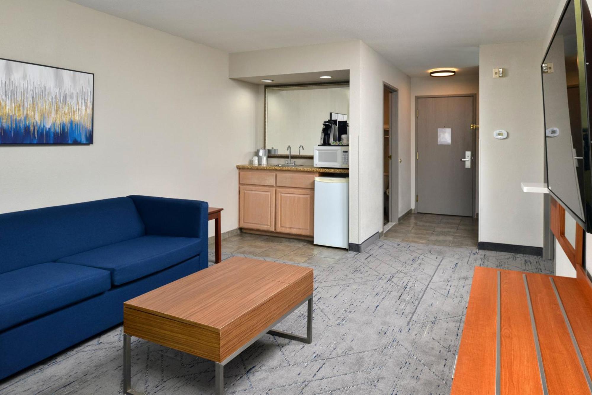 Holiday Inn Express Hotel & Suites Farmington By Ihg Eksteriør bilde