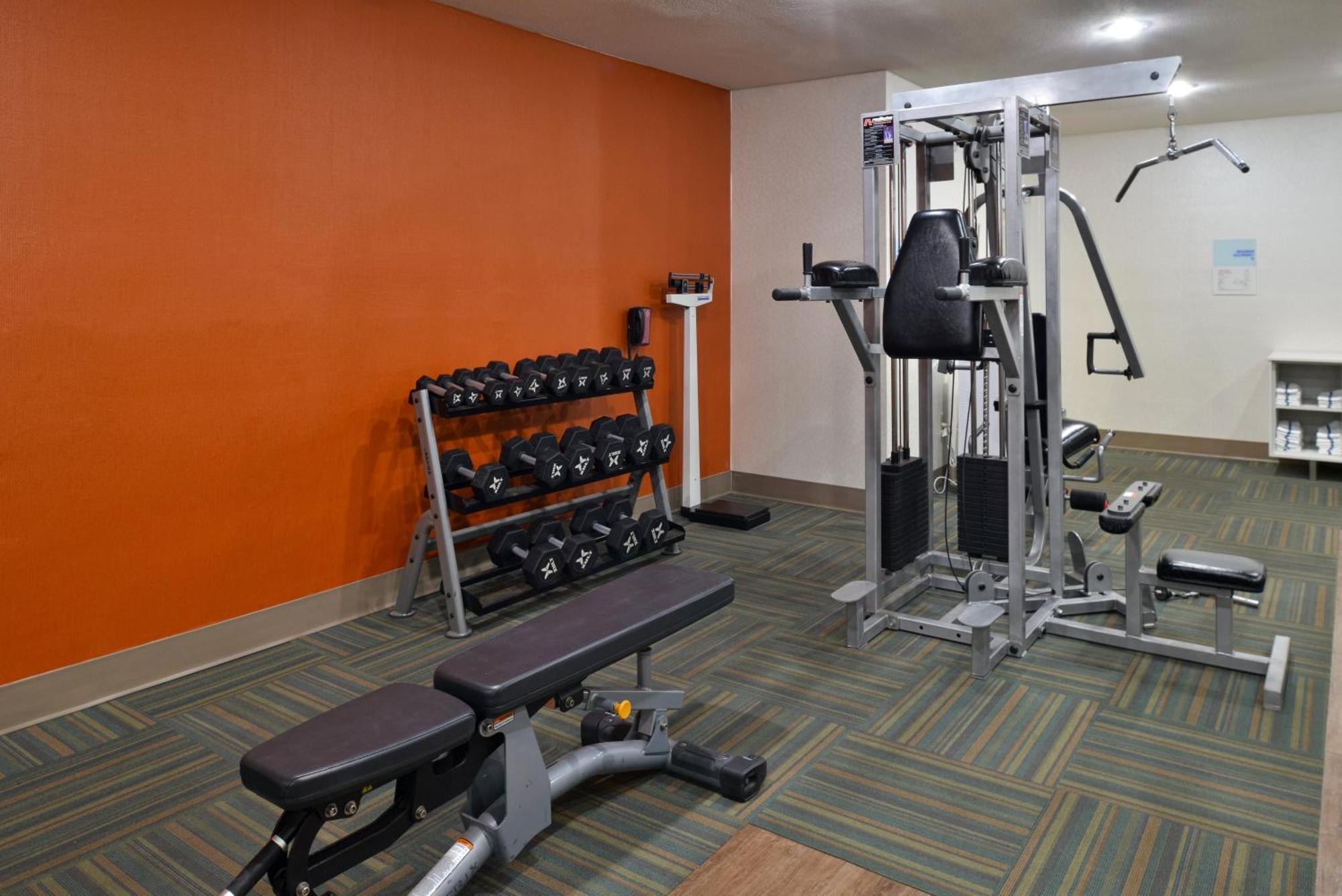 Holiday Inn Express Hotel & Suites Farmington By Ihg Eksteriør bilde